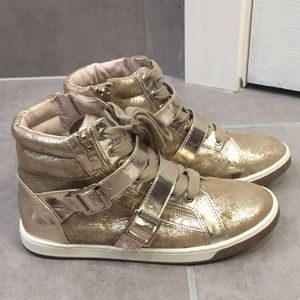 Vince Camuto Gold Sneakers Size  7 1/2